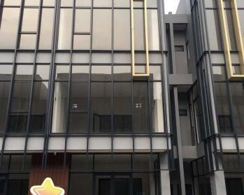 Disewakan cepat ruko 3 lantai lebar 6 di Tabespots Tabebuya BSD City