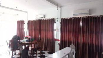 DISEWAKAN CEPAT !! MURAH !! Ruangan Kantor di tengah kota Sidoarjo !