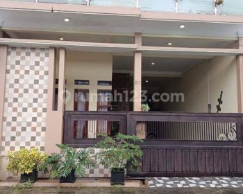Rumah Mewah 2 Lt SHM Harga Jauh di Pasaran di Sawojajar Kota