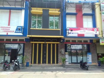 DISEWAKAN RUKO TOL BOULEVARD BSD LOKASI MENGHADAP JALAN UTAMA