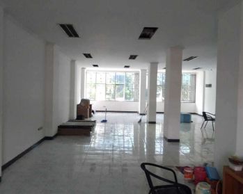 Disewa Ruko di Jalan Lapangan Bola Kebon Jeruk Jakarta Barat