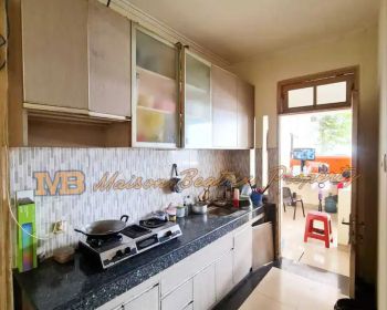 DIJUAL KOST-KOSTAN FULLY FURNISH DAN MENGUNTUNGKAN DI BENHIL - JAKPUS