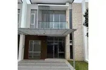 Rumah Pantai Indah Kapuk 2 type 8x15 sewa murah rapi siap huni