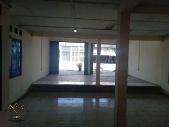 DISEWAKAN RUKO MANGKU JALAN COCOK UNTUK USAHA