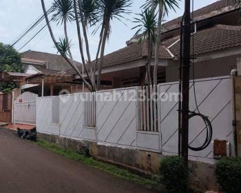 Rumah 2 Lantai SHM Bagus di Jalan Cirendeu Permai Lebak Bulus Jakarta Selatan