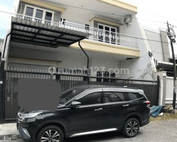 Bagus Ciamik Rumah di Darmo Permai Selatan 2 Lantai Full
