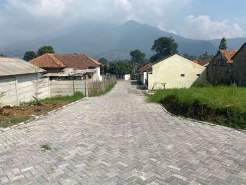 Kavling Cluster Cisarua Fasilitas Jalan sdh Paving Dekat Lembang Cmahi