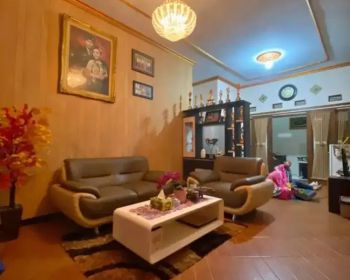 Rumah cantik siap huni di pakis dekat bandara dan jalan tol