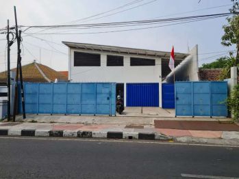 Dijual Tempat Usaha Cocok Untuk Gudang / Cafe di Jaksa Agung Suprapto