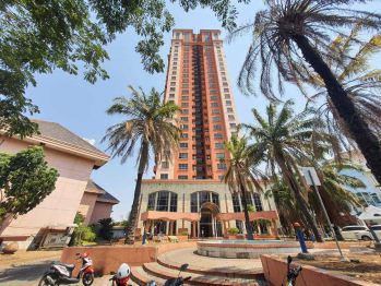 Ruang Kantor Office Space di Apartemen Taman Beverly Surabaya