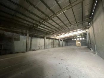 Disewakan Gudang strategis dan luas.