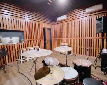 Ruang Usaha Ciamik di Joglo, Jakarta Selatan, Jakarta