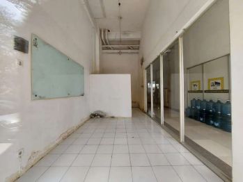 Disewakan Kios Hoek Di Apartemen Sentra Timur