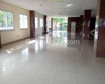 Gedung Strategis Di Raden Saleh JakPus