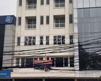 Disewa Ruko Ex. Bank di Jalan  Pemuda Rawamangun Jakarta Timur