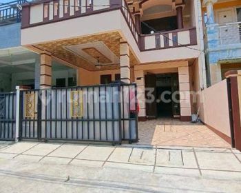 Rumah di Harapan Indah taman Puspa Bemasi murah bagus