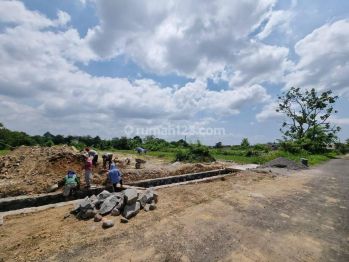 Dalam Ringroad Jogja, 8 Menit Kampus Ugm, SHM