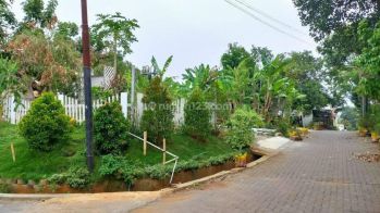 Tanah Gunungpati Semarang Posisi Hook Depan Gerbang Utama Unnes