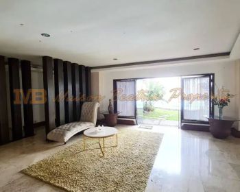 RUMAH JAUH DIBAWAH APPRAISAL DI PERUMAHAN BALI VIEW PISANGAN,CIRENDEU