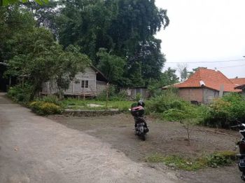 Tanah Ngemplak 323m ld 18 timur kampus UII