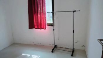 Disewakan rumah nyaman depan sawah