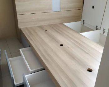 Dijual Cepat Unit 2BR Hook Full Furnished Apartemen Green Pramuka