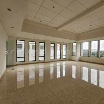 ruko, gedung kantor di bsd city, northpoint navapark, konsep mewah
