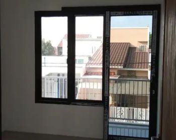 Tinggal 1 unit LG,Rumah baru 2 lantai,hanya 18 menitan Tol BSD Serpng