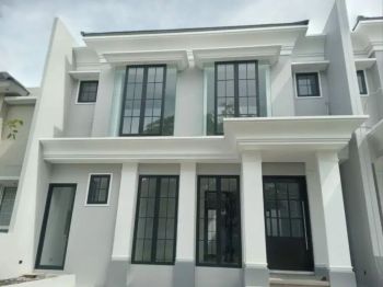DIJUAL RUMAH TAMAN PUSPA RAYA CITRALAND BARU AMERICAN MODERN SIAP HUNI