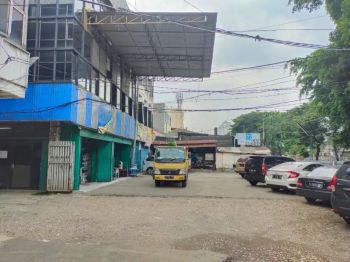 Dijual Murah dan cepat Ruko gandeng 3 Jakarta pusat