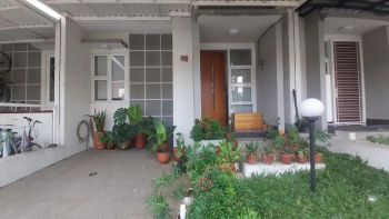 Dijual Rumah Trevista Ciputat