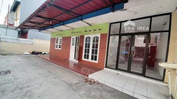 Sewa Ruang Usaha Murah Strategis di Punggawan Banjarsari Solo