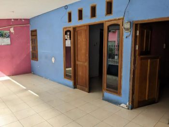 Dilontarkan Perum Giri Asri