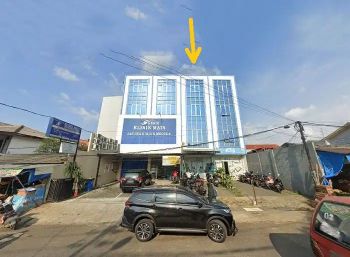 Disewakan Ruko 4,5 Lantai di Jl.Raya Jatiwaringin , PondokGede Bekasi