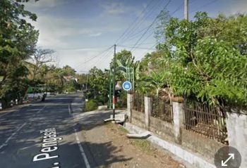 tanah murah, pinggir jalan raya. bonus rumah siap huni