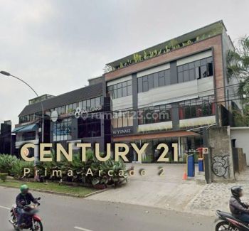 Ruko Gandeng Untuk Ruang Usaha Di Park 8 Boulevard Js12011