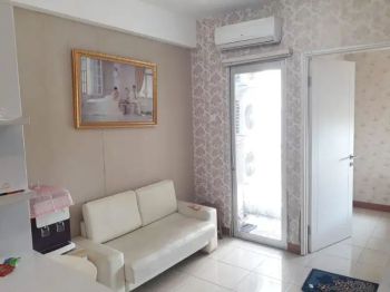Sewa apartemen Pakubuwono Terrace 2 bedroom lantai sedang