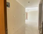 thumbnail-disewakan-31-bedroom-semi-furnish-taman-anggrek-residence-5