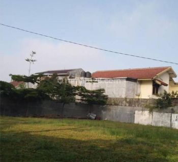 TANAH DATAR SIAP BANGUN MAINROAD SARIWANGI BANDUNG.