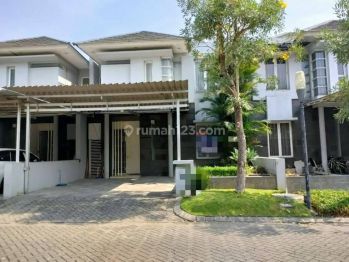 DISEWAKAN RUMAH FURNISH DI ROYAL RESIDENCE WIYUNG