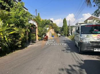 204m2 | Tanah Di Kerobokan Dekat Ke Taman Sari , Umalas , Canggu Dll.