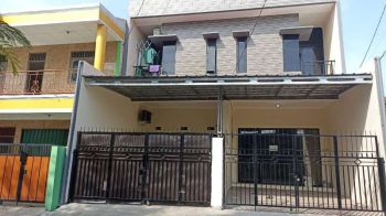 ruko kosong 2 lantai dijual strategis Bekasi dekat tol