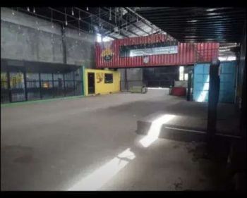 DI SEWAKAN GUDANG SIAP PAKAI