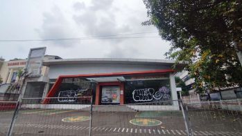 Disewa Gedung Ex. Showroom di Mampang Prapatan Jakarta Selatan