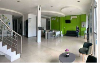 Gedung bekas kantor margonda depok