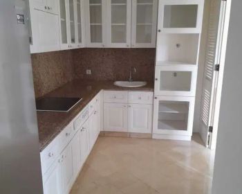 Disewakan Apartement Dharmawangsa Residence 3 BR Semi Furnished