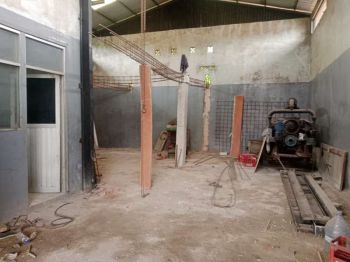 DI SEWAKAN GUDANG 350m