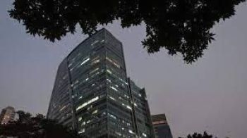 Sewa Ruang Kantor The East Tower