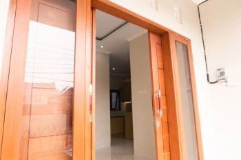 RUMAH BARU 2 LANTAI JL. GUNUNG AGUNG PADANGSAMBIAN DENPASAR BALI