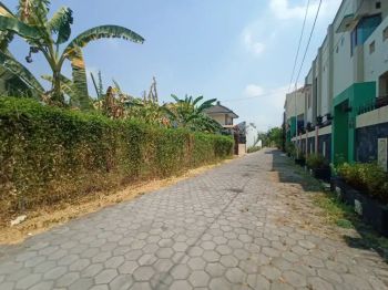 Tanah cantik Karangasem laweyan solo